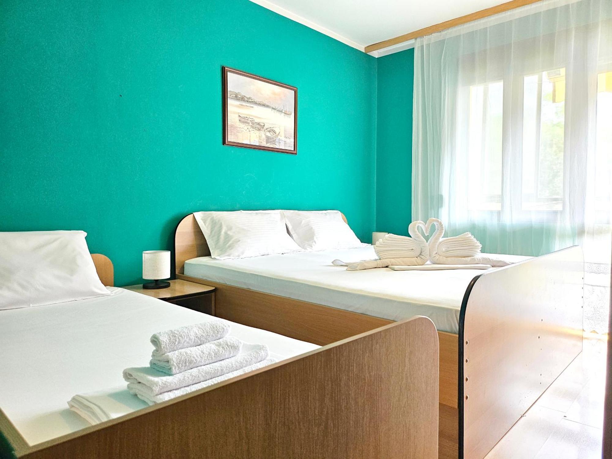 Apartment Luka Kotor Bagian luar foto